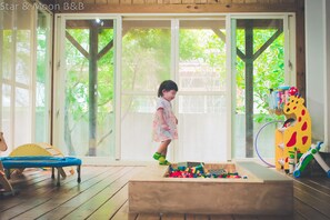 Interior detail - Star&Moon Homestay (Ji'an)