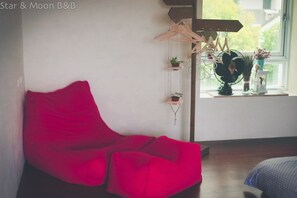 Standard Quadruple Room, Bathtub | Desk, free WiFi, bed sheets - Star&Moon Homestay (Ji'an)