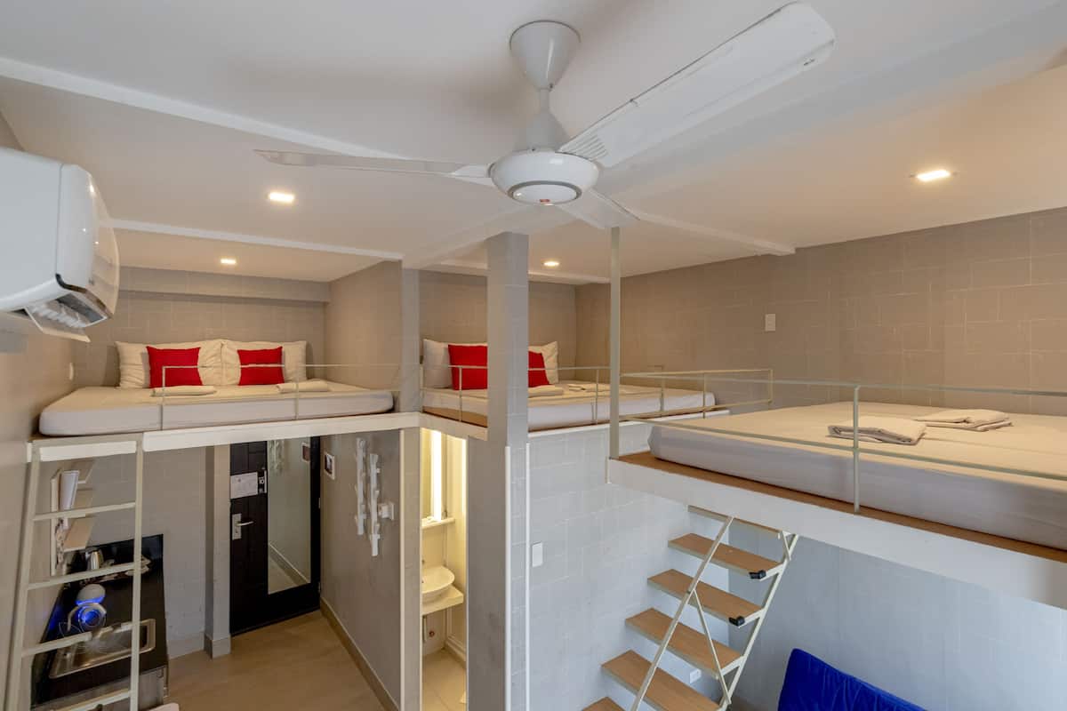 1 bedroom, in-room safe, desk, iron/ironing board