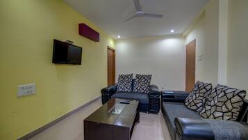 Télévision LCD de 32 pouces avec chaßnes par cùble, télévision