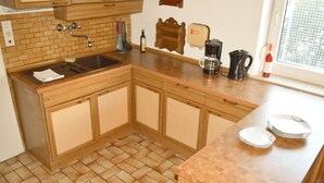 Fridge, microwave, oven, stovetop - alpha-spot Weißenhorn (Weissenhorn)