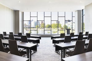 Meeting facility - AC Hotel by Marriott Huntsville Downtown (Huntsville)