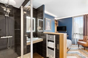 In-room safe, desk, soundproofing, free WiFi - Aiden by Best Western T'aim Hotel Compiègne (Margny-lès-Compiègne)
