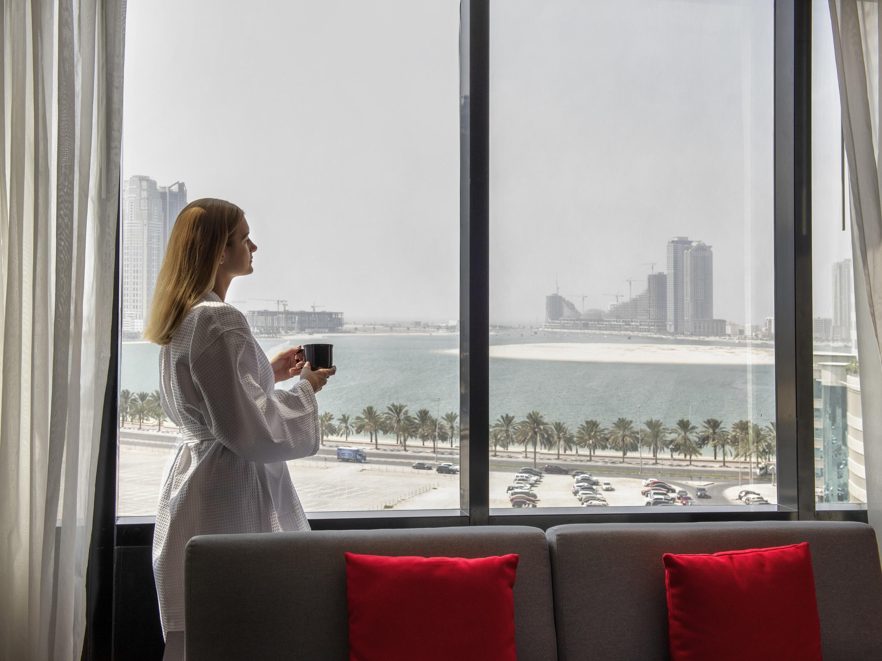 低過敏寢具、羽絨被、Select Comfort 床墊、迷你吧