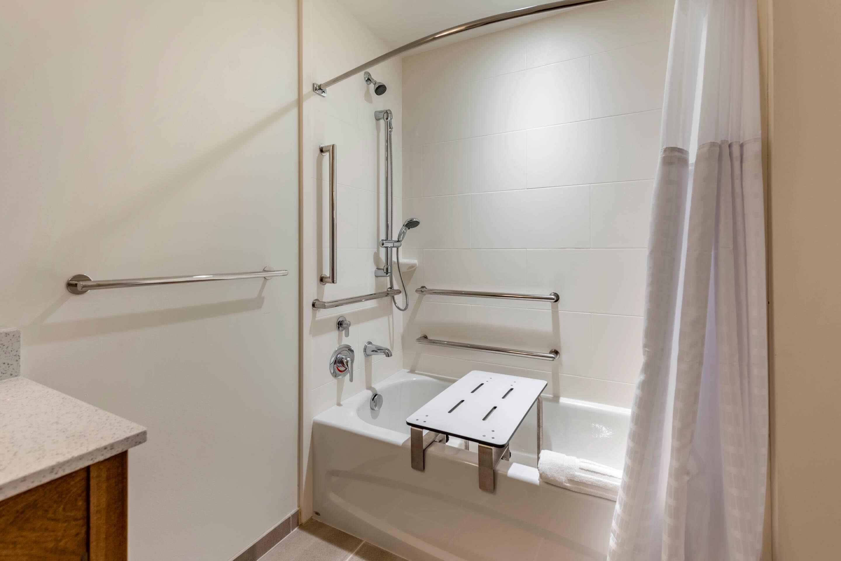 Photo - Comfort Inn & Suites Pittsburgh-Northshore