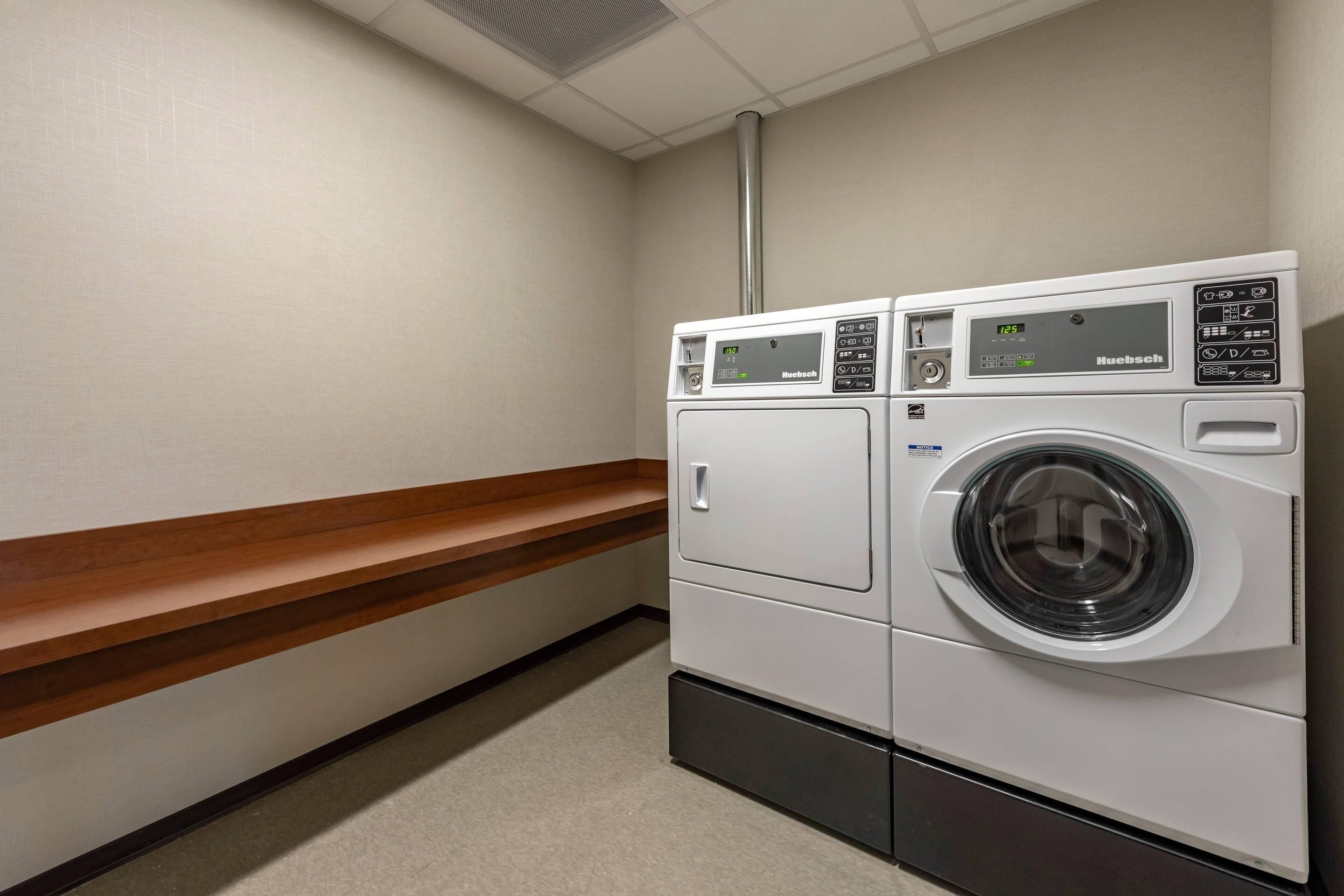 Photo - Comfort Inn & Suites Pittsburgh-Northshore