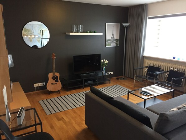 Smart-TV, Netflix, bøker og strømmetjenester