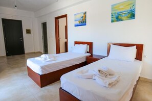 Apartment, 1 Bedroom, Balcony | Soundproofing, free WiFi, bed sheets - Verano Hotel (Sarandë)