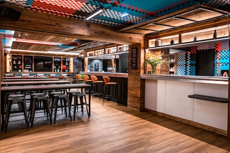 Bar (in der Unterkunft)