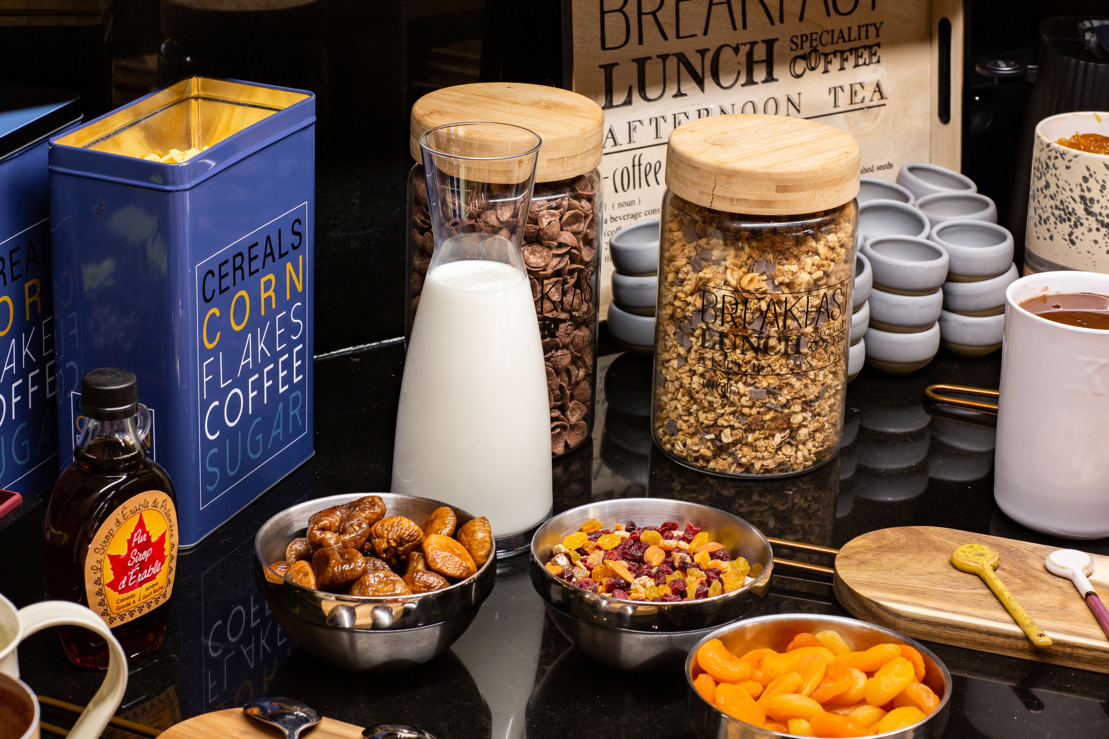 free daily continental breakfast