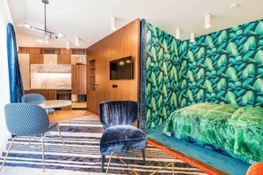 Luxury Studio Suite | Living area | Smart TV - Luxury Residence near Parliament (Vienna)