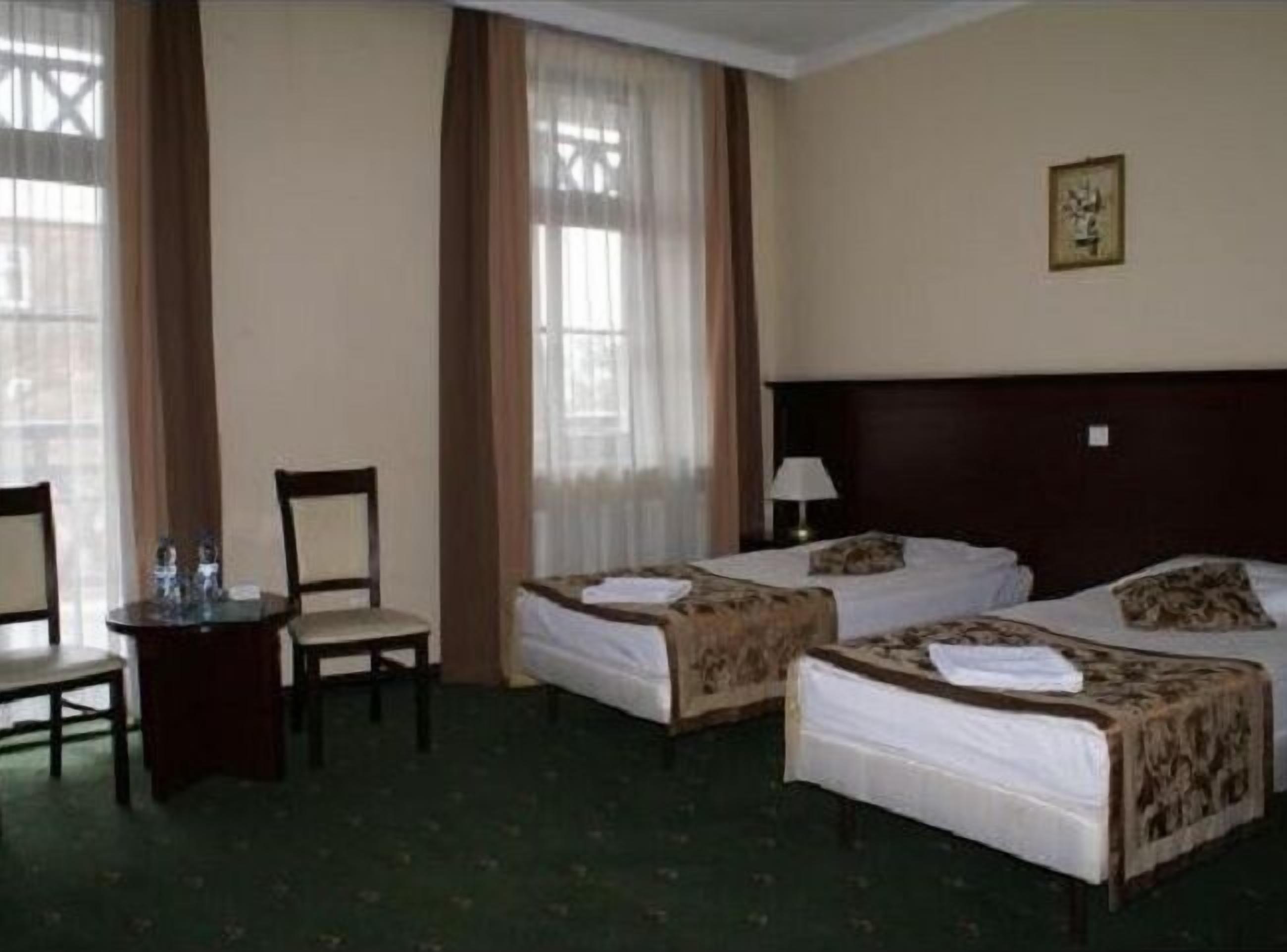 Caja de seguridad en la habitación, camas extra y wifi gratis 