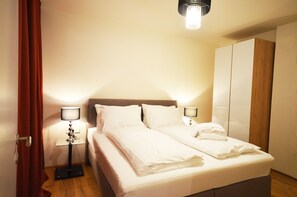 Premium-Apartment | 2 Schlafzimmer, Verdunkelungsvorhänge, Bügeleisen/Bügelbrett, Babybetten