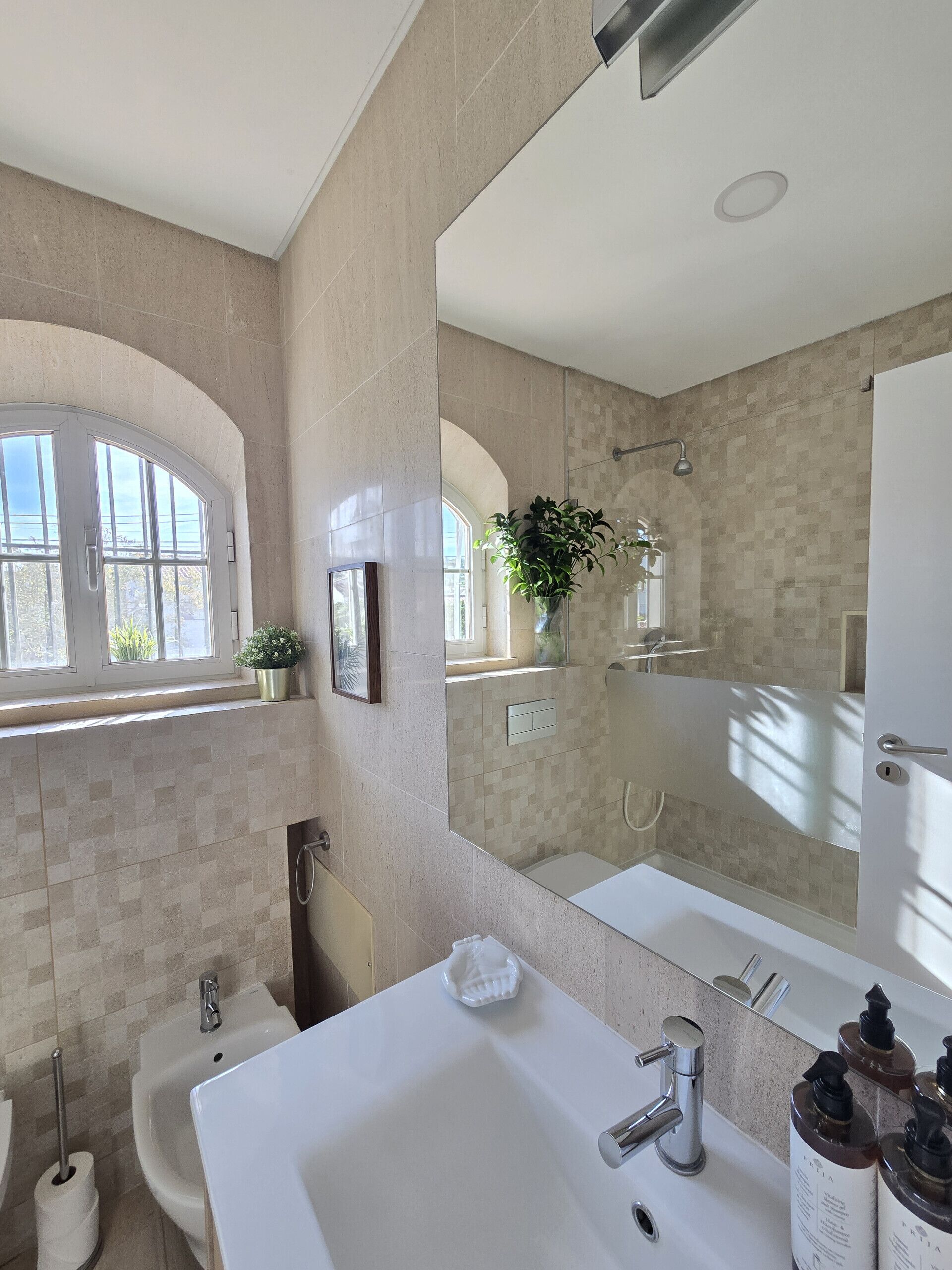 Photo - Sesimbra Stylish Villa by Homing