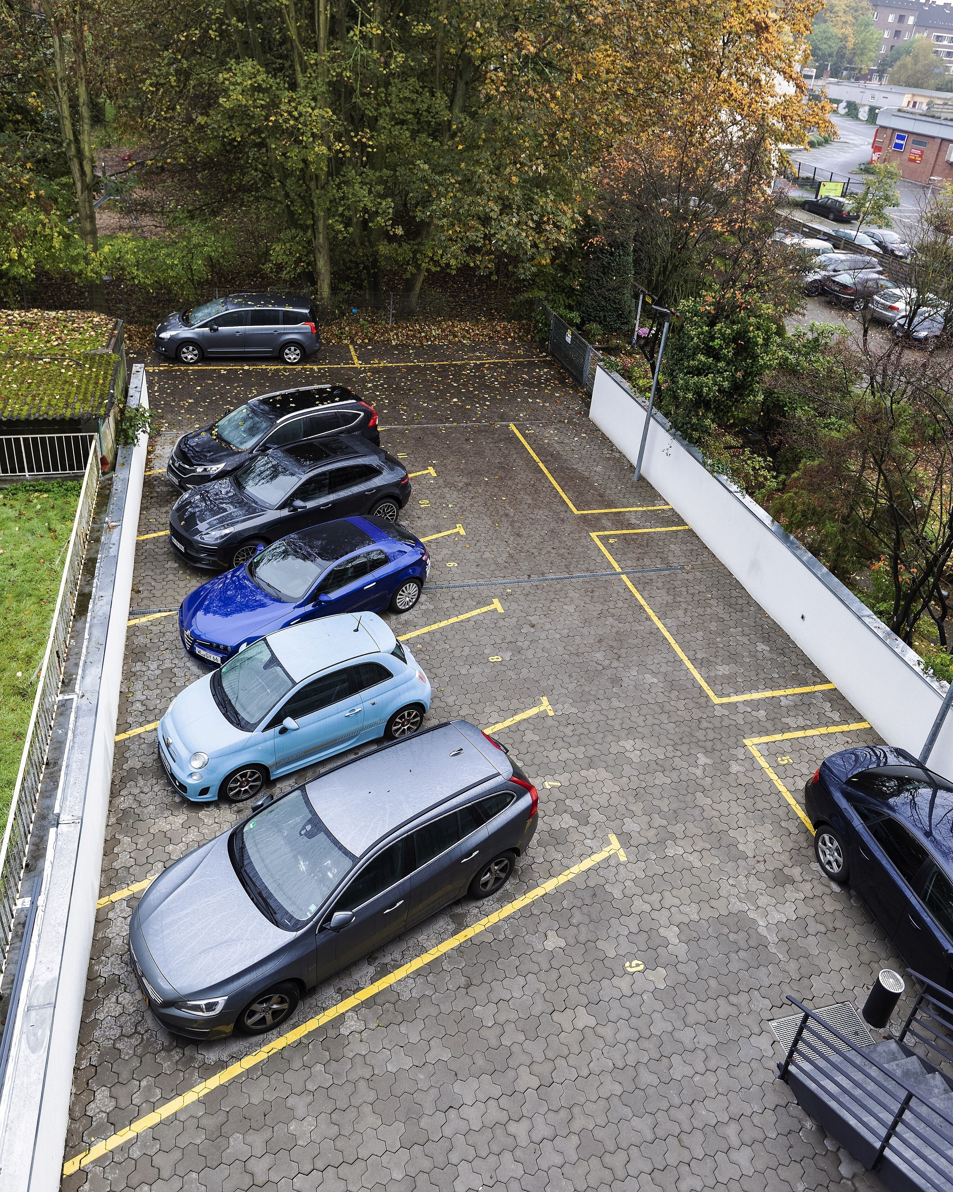 self-parking (surcharge) 10 per night