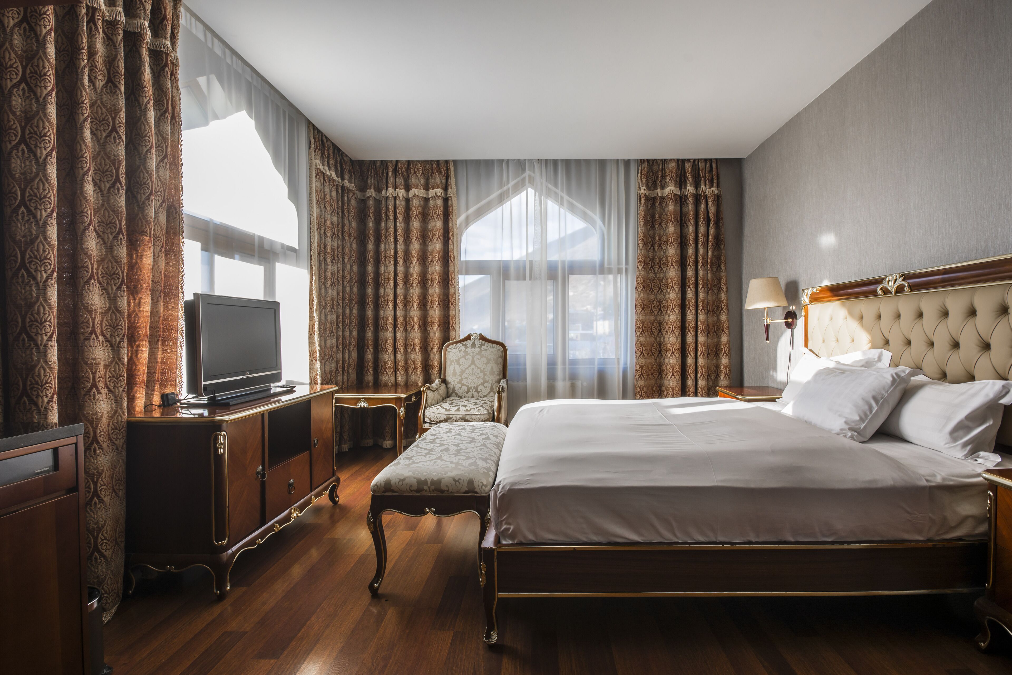 family suite | 1 bedroom, premium bedding, minibar, in-room safe