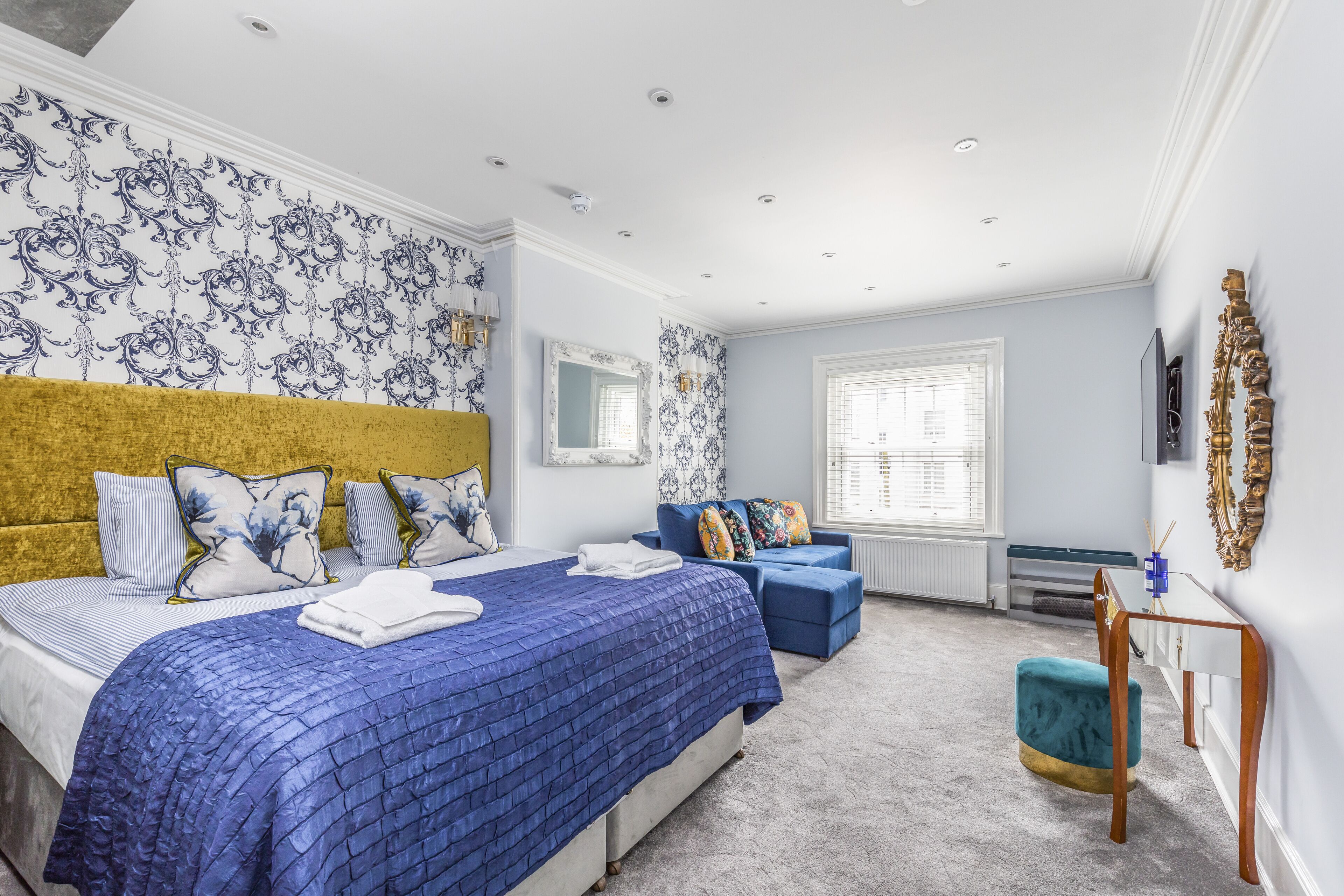 Deluxe-Studio | Hochwertige Bettwaren, Select-Comfort-Betten, individuell dekoriert