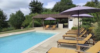 Demeure au Coeur du Périgord avec piscine chauffée