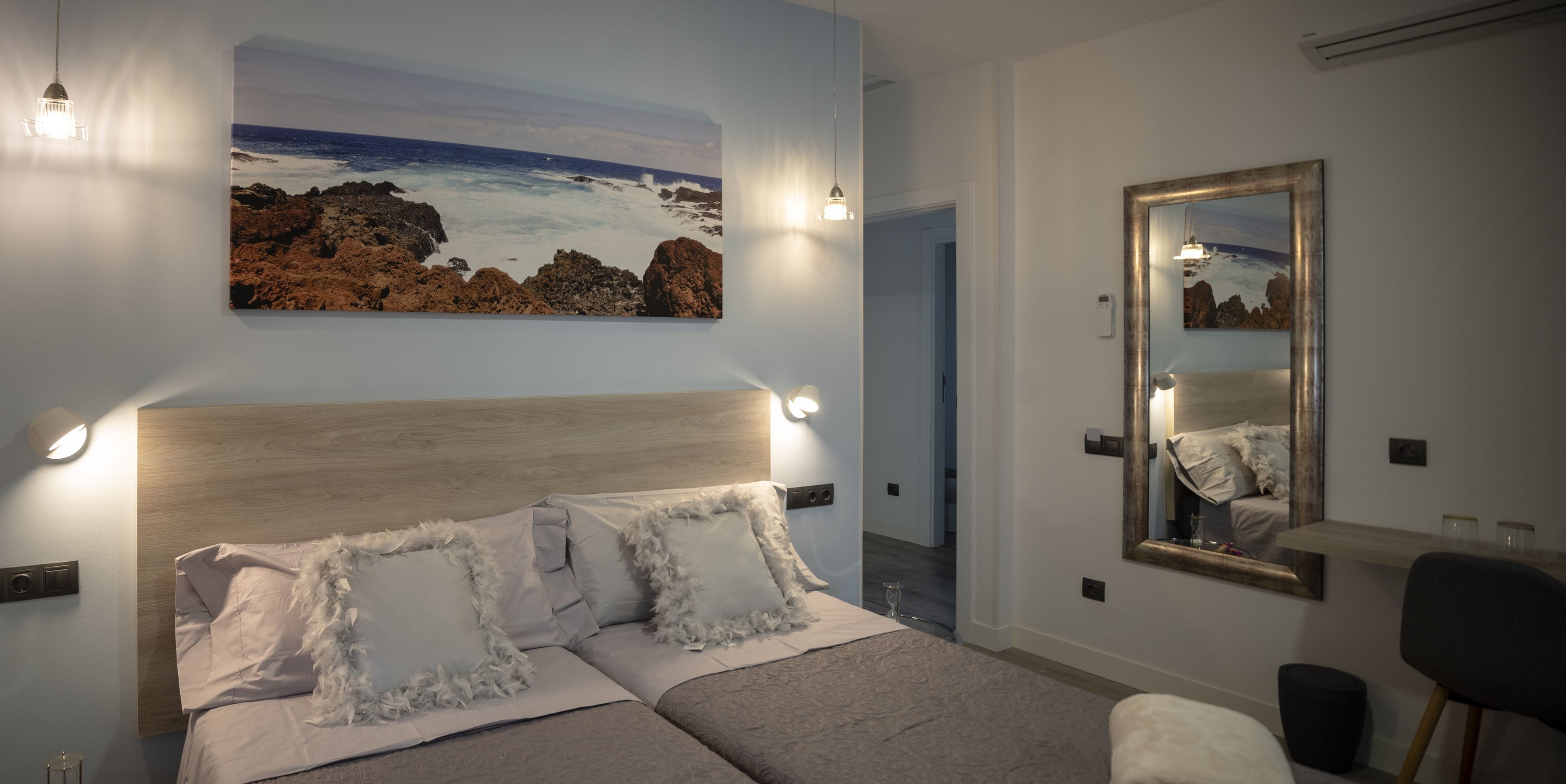 standard double room | premium bedding, memory-foam beds, in-room safe, soundproofing