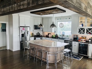 Private kitchen - Newly Renovated Beachhouse with POOL as well as Ocean & Bay Views (Long Beach Township)