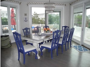 Dining - Newly Renovated Beachhouse with POOL as well as Ocean & Bay Views (Long Beach Township)
