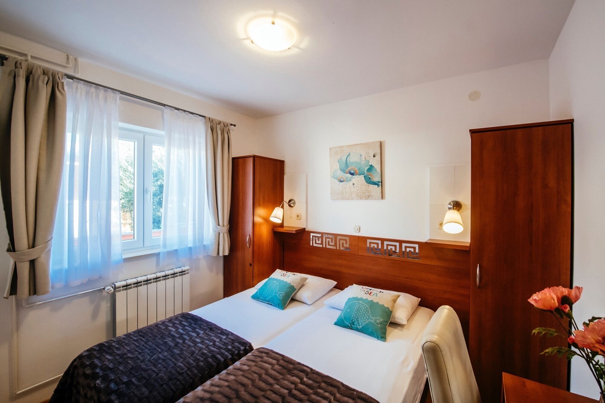 1 bedroom, in-room safe, WiFi, bed sheets