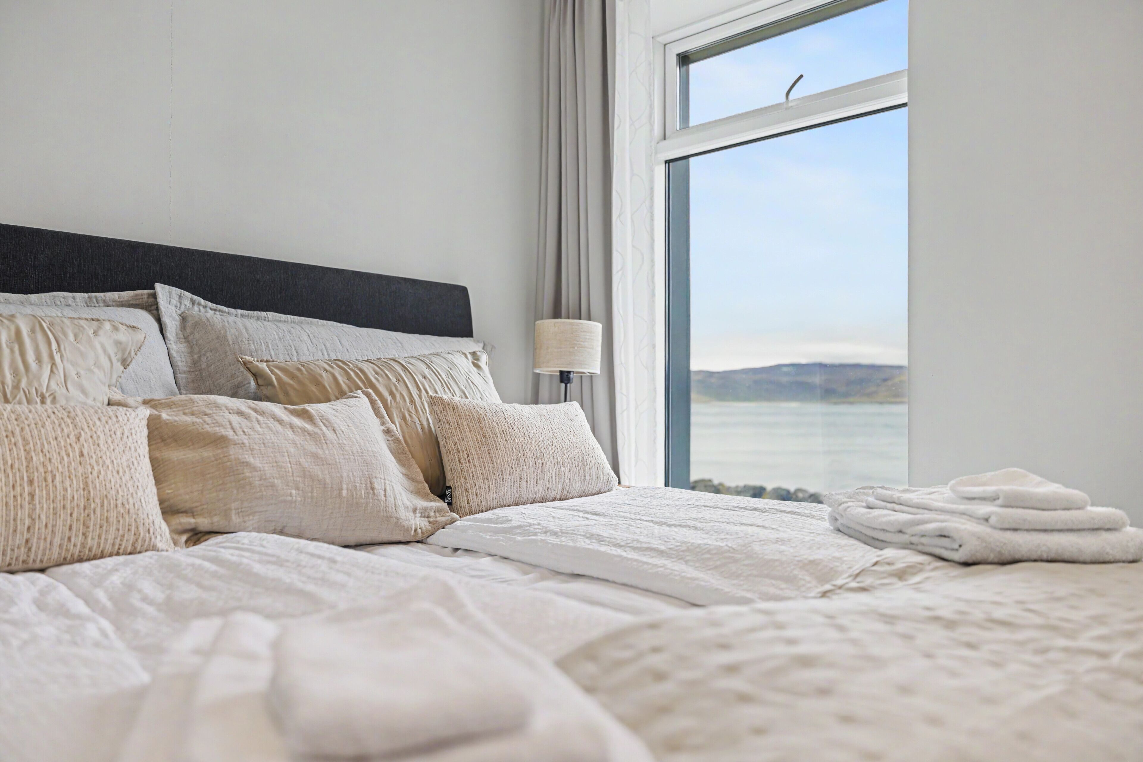 Superior Double or Twin Room, Private Bathroom, Sea View | Blackout drapes, WiFi (free), bed sheets