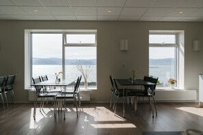 Petit déjeuner continental compris tous les jours