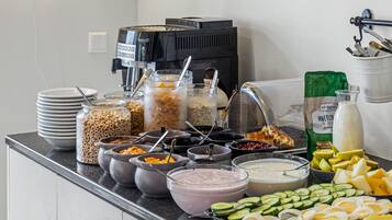 Café da manhã continental grátis todos os dias
