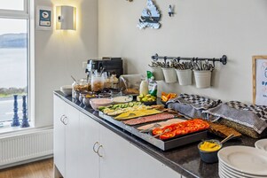 Desayuno continental incluido todos los días