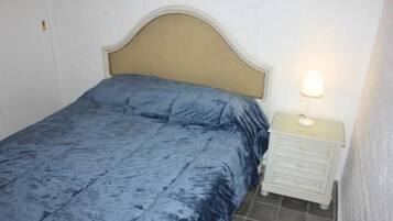 2 habitaciones y escritorio