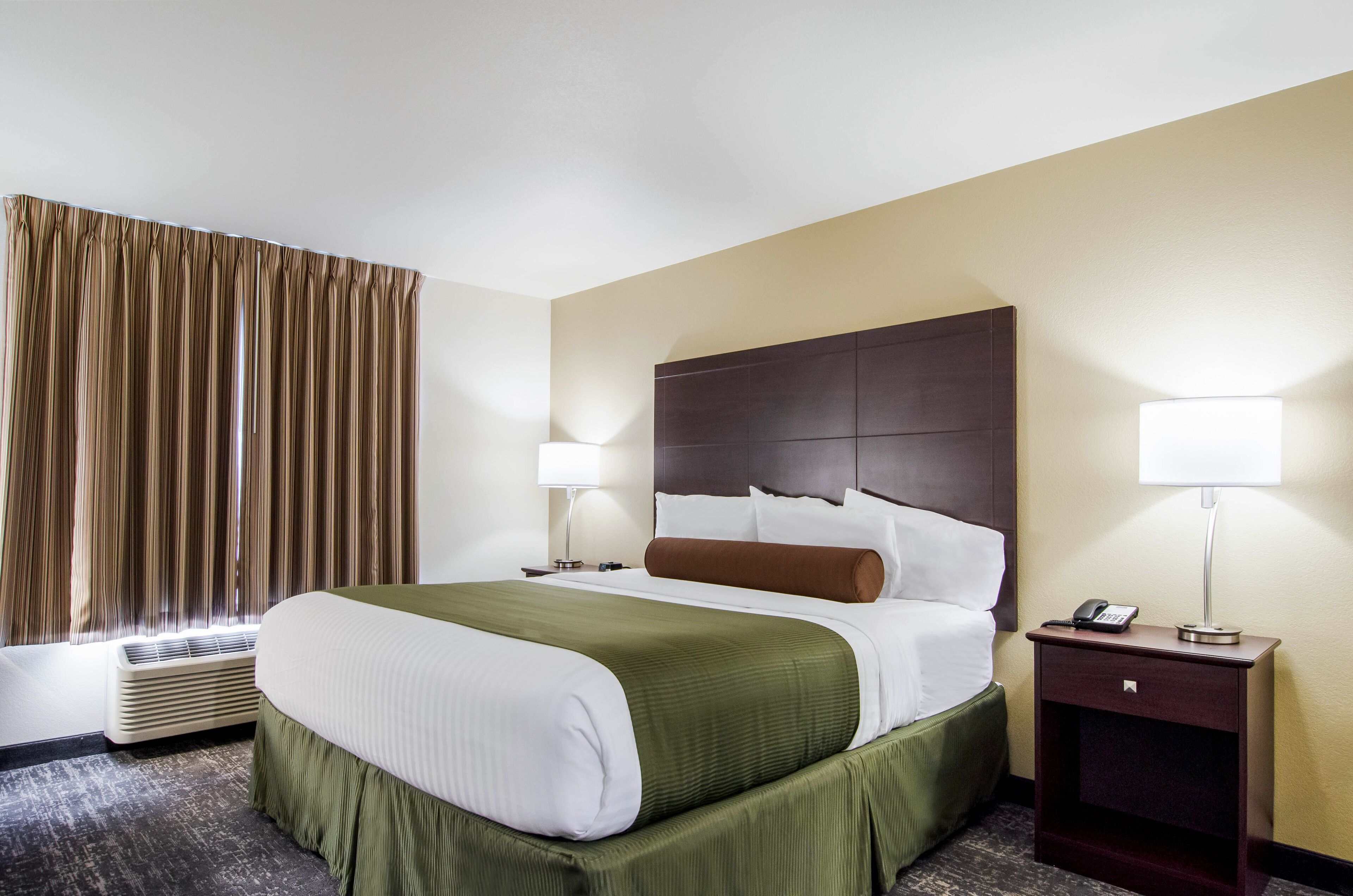 egyptian cotton sheets, premium bedding, down duvets, pillow-top beds