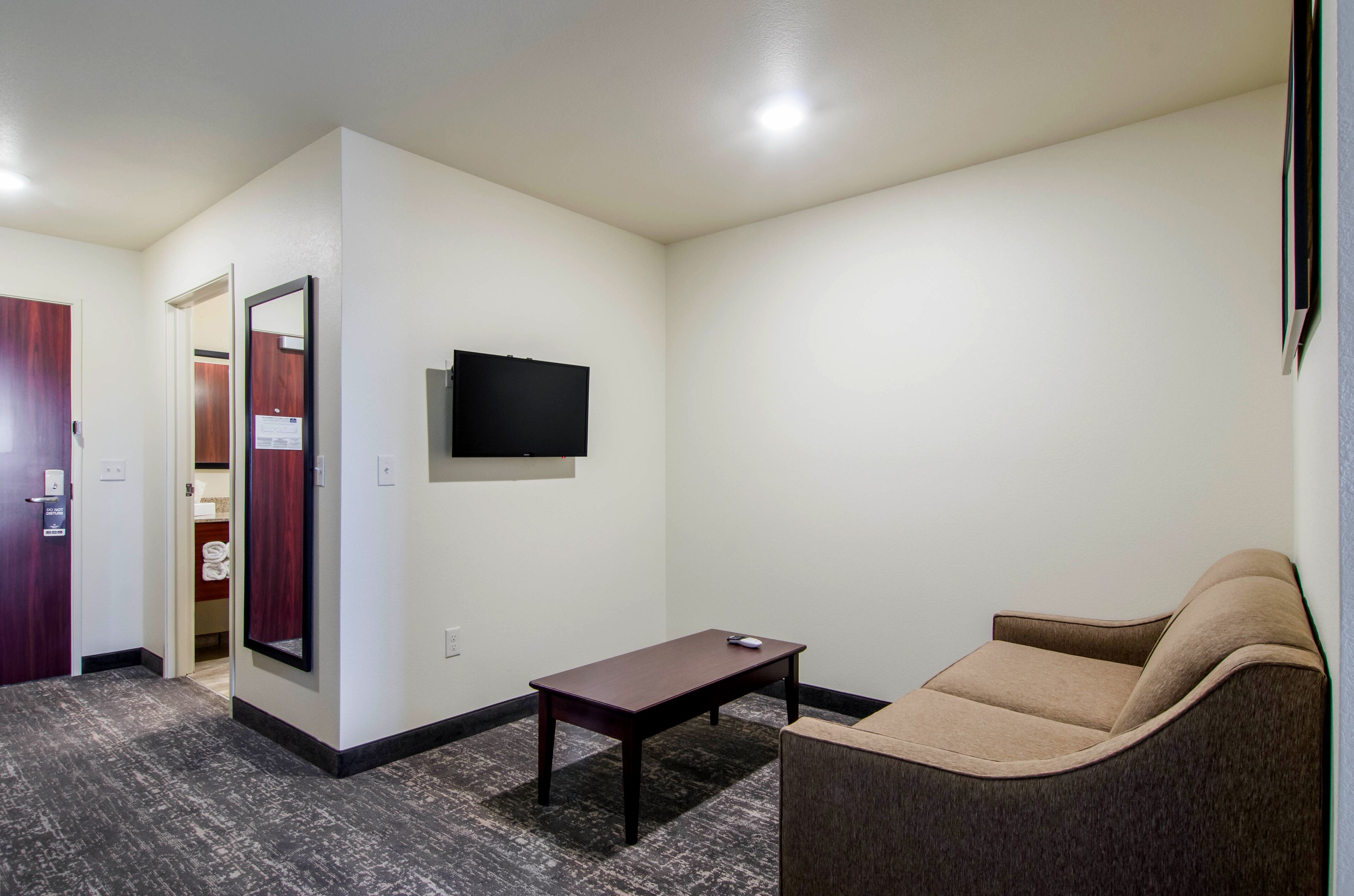 egyptian cotton sheets, premium bedding, down duvets, pillow-top beds