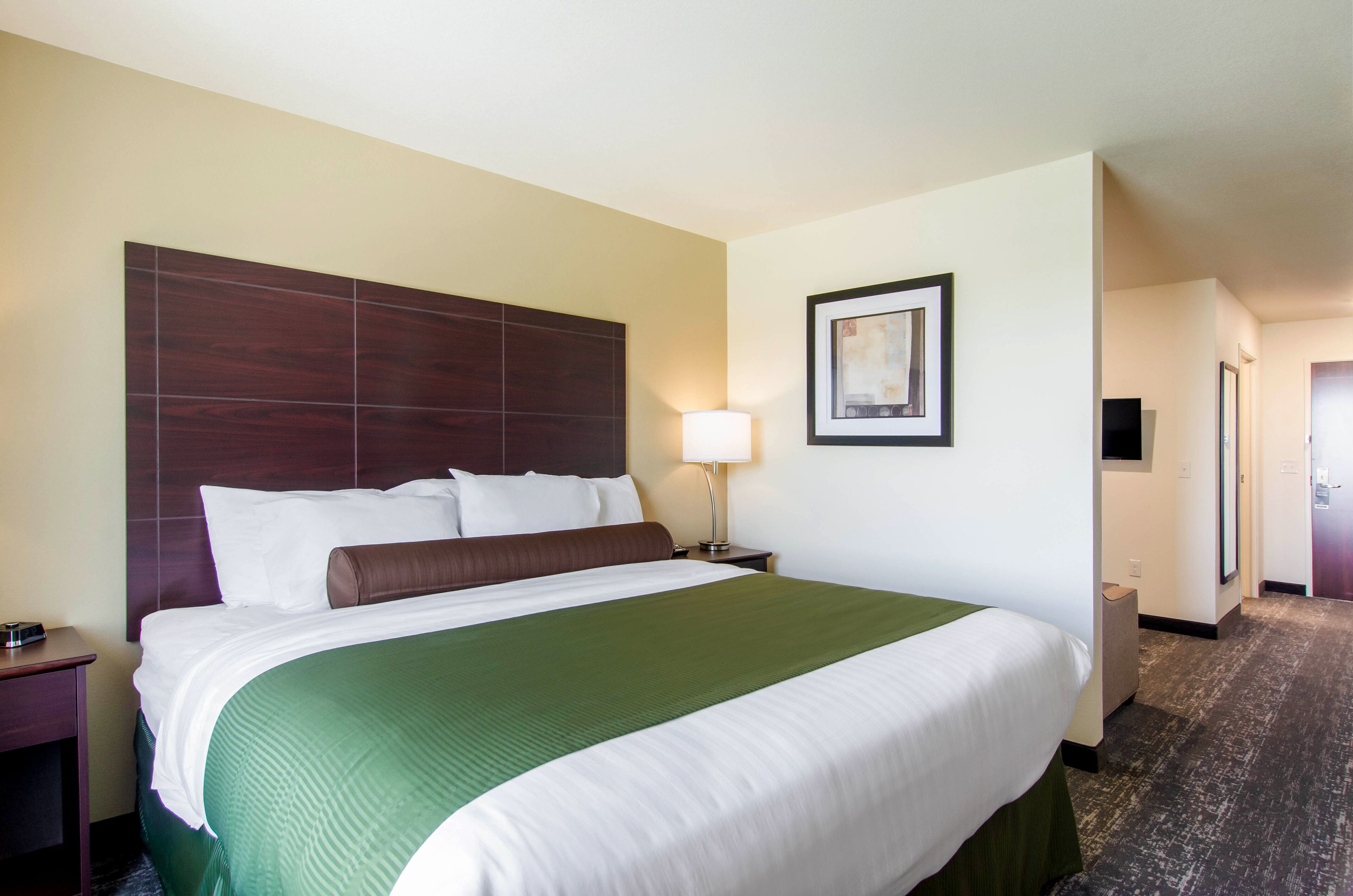 egyptian cotton sheets, premium bedding, down duvets, pillow-top beds