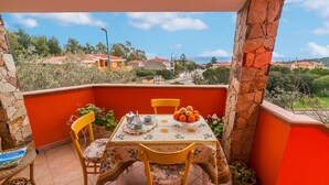 Unclassified image, 2 of 22, button - Casa Arancio (Dorgali)