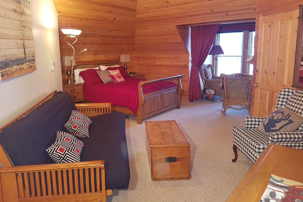 Chambre supérieure double, Plusieurs lits, non-fumeur, vue sur le fleuve (Geggie) | Draps en coton égyptien, literie de qualité