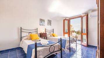 Apartment, 2 Bedrooms | Teres/patio