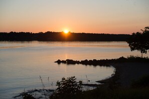 On the beach, black sand, kayaking, rowing