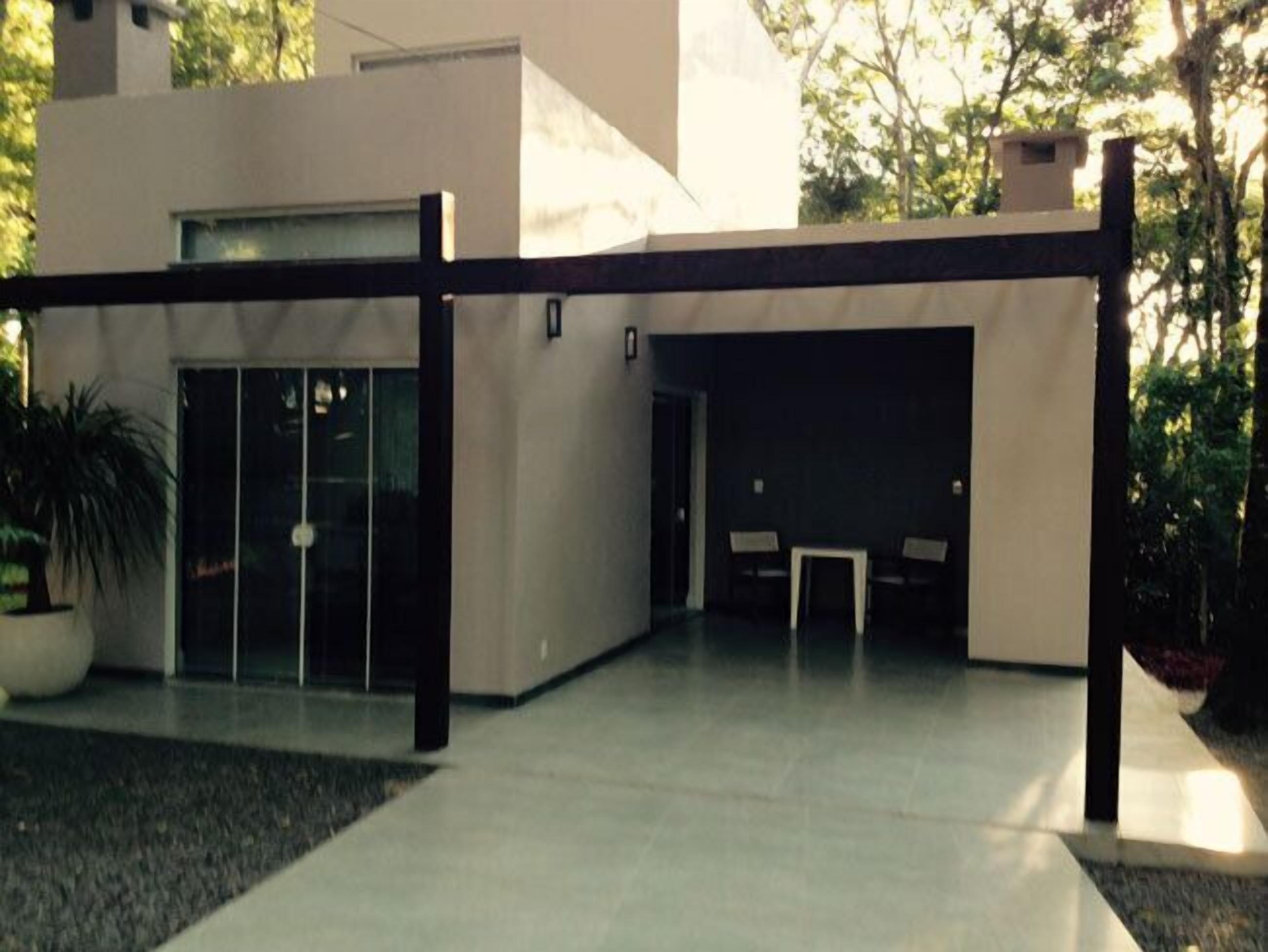 luxury loft | in-room safe, desk, free wifi, bed sheets