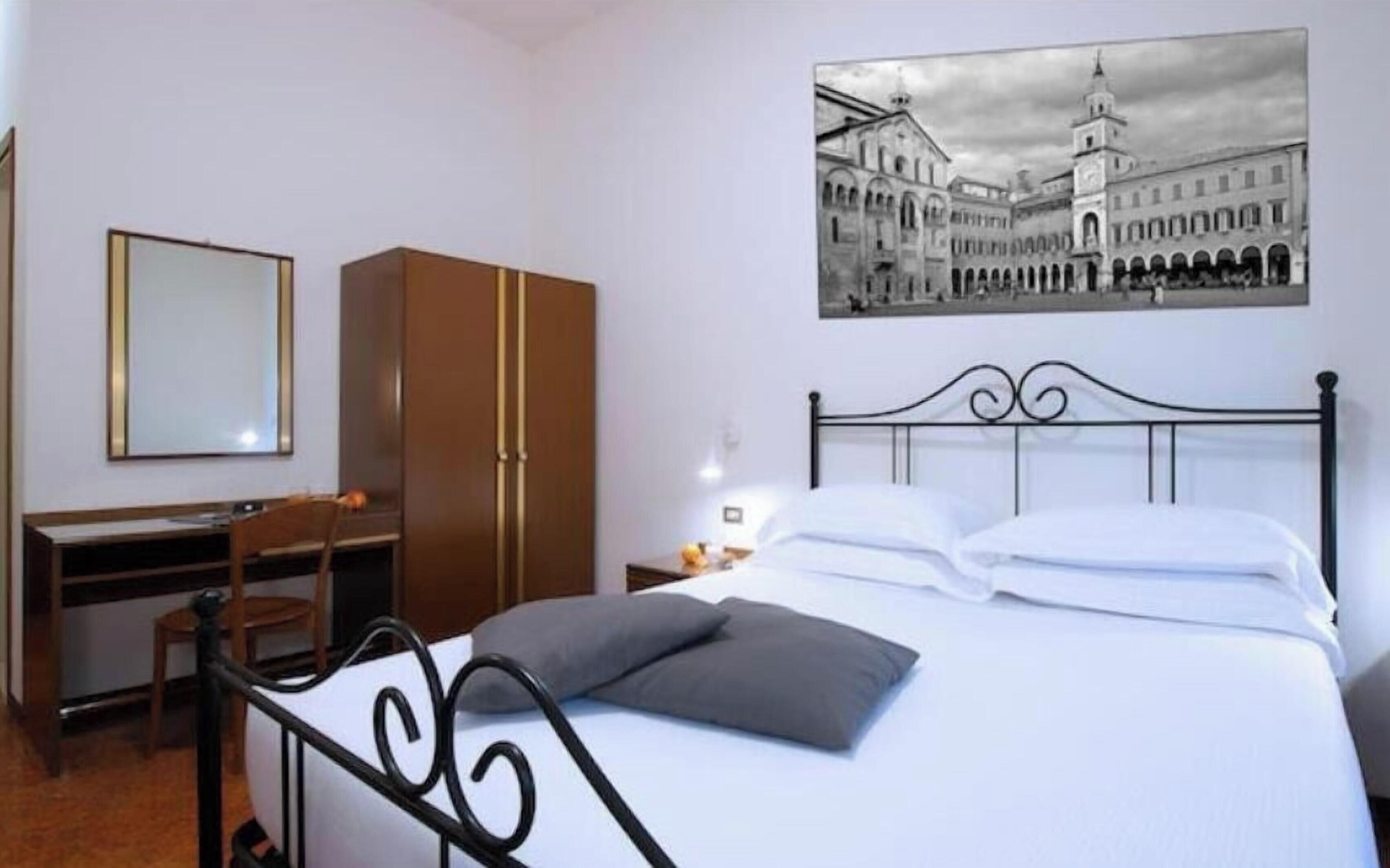 Minibar, caja de seguridad en la habitación, escritorio y wifi gratis 