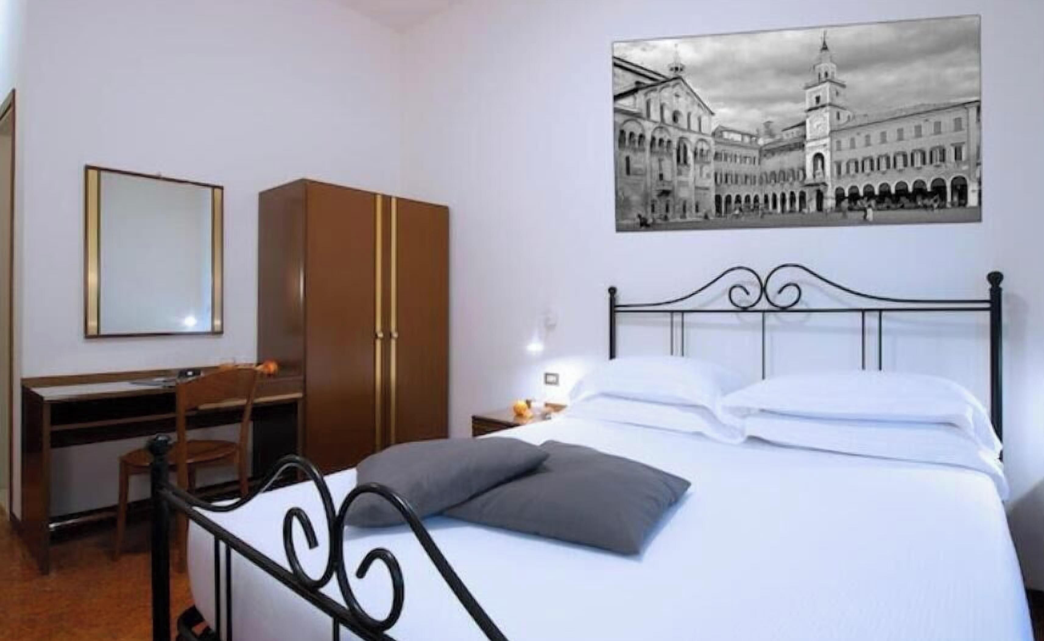 Minibar, caja de seguridad en la habitación, escritorio y wifi gratis 