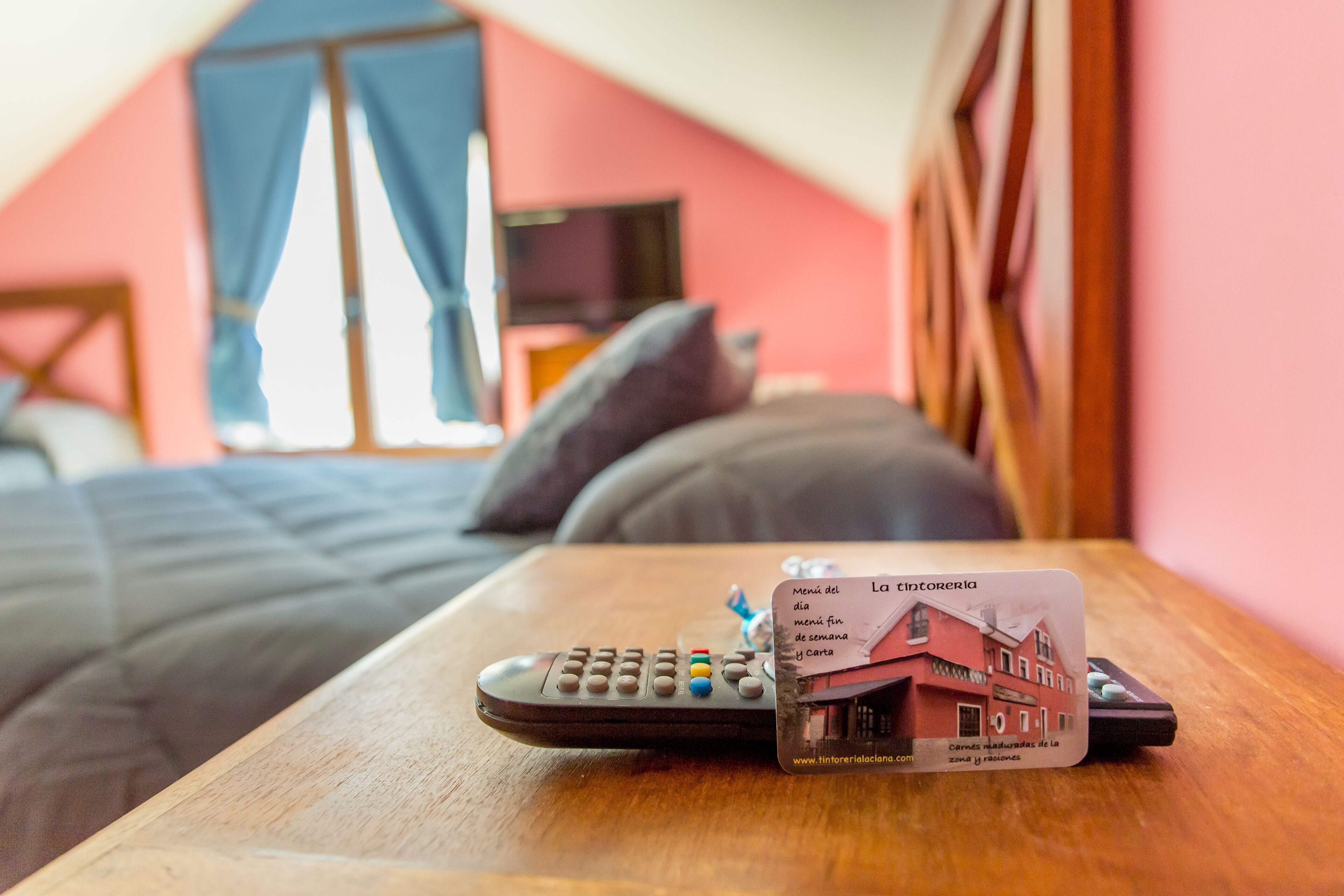 Vierpersoonskamer | Gratis wifi, beddengoed