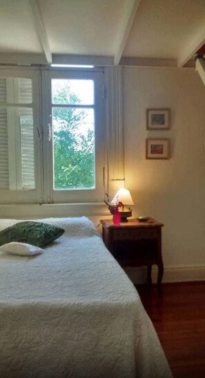 Camera singola, 1 letto singolo, non fumatori | Con arredamento individuale, ferro/asse da stiro, Wi-Fi gratuito