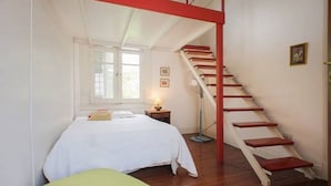 Luminous Room Loft | Iron/ironing board (on request), WiFi (free), individually furnished - La Boca B&B - Adults Only (Buenos Aires)