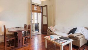Sala de estar en el lobby