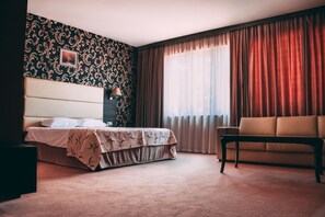 Minibar, in-room safe, desk, blackout curtains