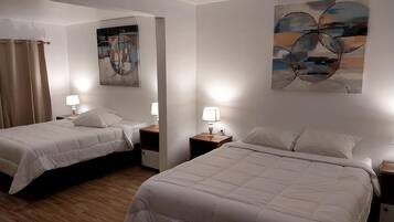 Deluxe-studio, 1 makuuhuone, tupakointi kielletty, vuoristonäköala | Egyptinpuuvillaiset lakanat, ylelliset vuodevaatteet, työpöytä