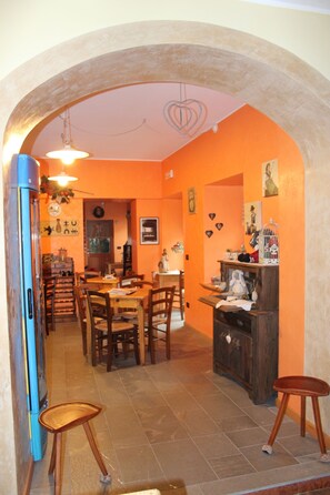 Bar (in der Unterkunft)