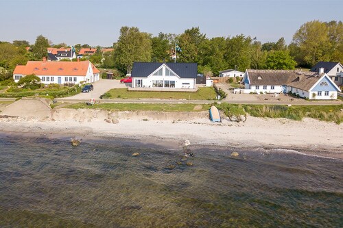Strandhuset B&B i Abbekås