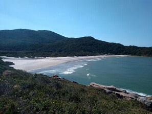 Beach - Apartment Beira Mar Florianópolis, near the trapiche (Centro)